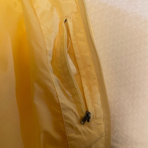 Abercrombie & Fitch Lightweight Puffer Yellow Jacket L - Picture 6 of 7